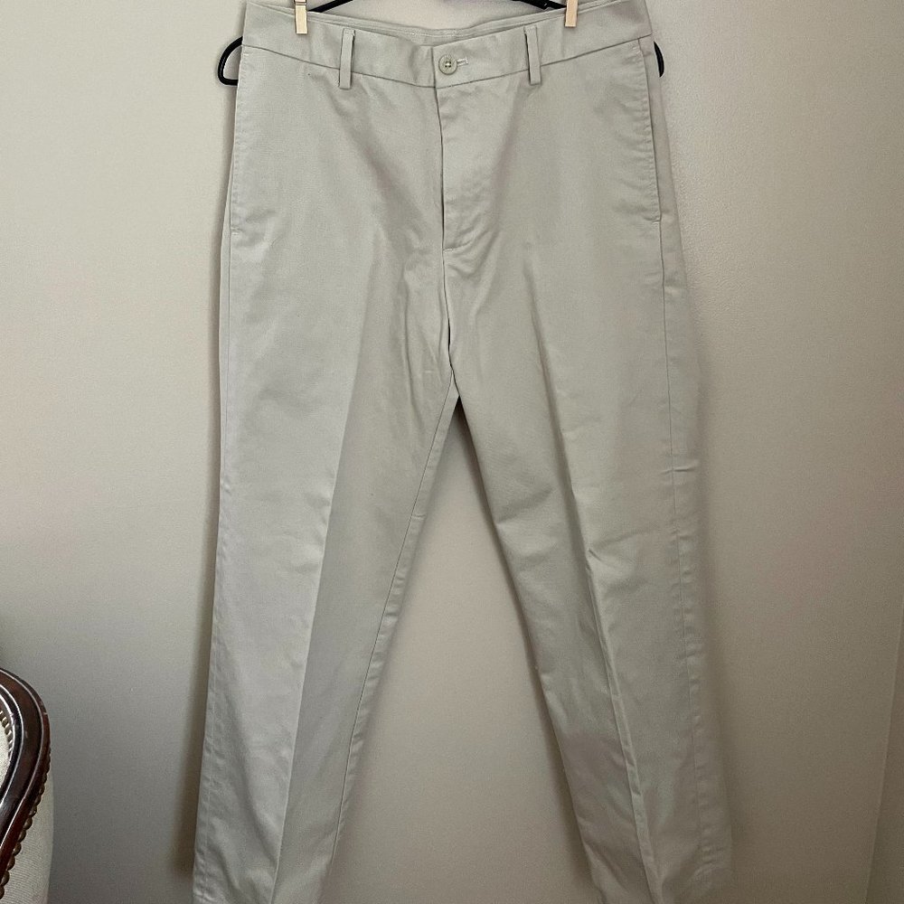 IZOD Men's Khaki Pants
